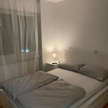 Appartamento Zuhause Auf Zeit Fuer Alle Zusammen