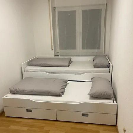Appartamento Zuhause Auf Zeit Fuer Alle Zusammen