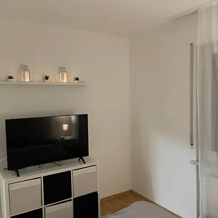 Appartamento Zuhause Auf Zeit Fuer Alle Zusammen Floersheim am Main