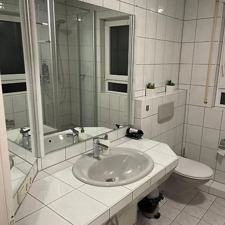Zuhause Auf Zeit Fuer Alle Zusammen Appartamento Floersheim am Main
